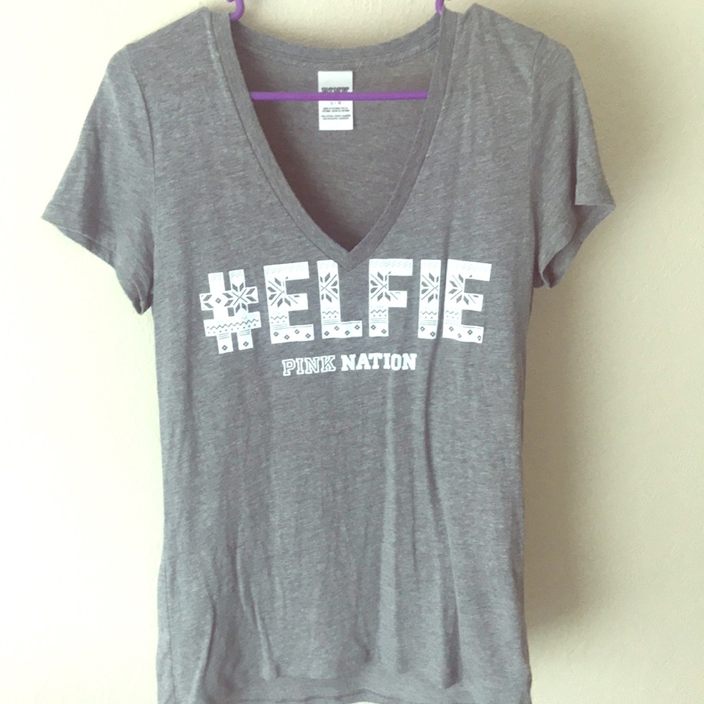 PINK v-neck T-shirt